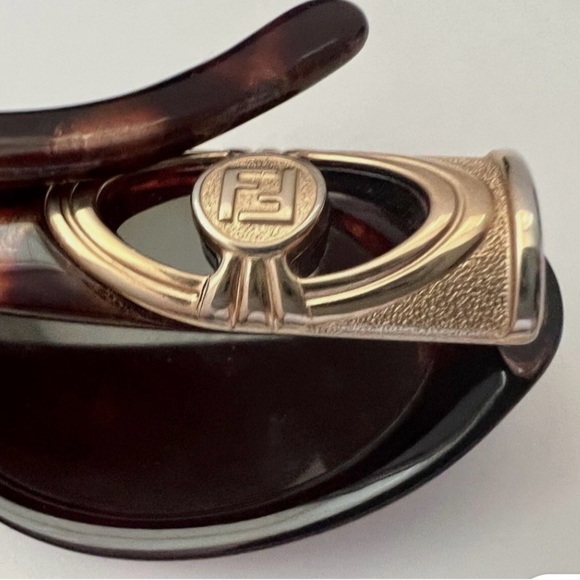 Vintage Authentic Fendi Tortoise Sunglasses - Picture 6 of 12